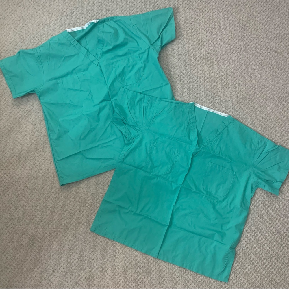 Scrubs Tops